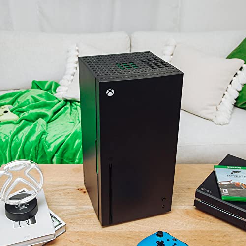 Gaming mini fridge - Xbox Series X Thermoelectric Cooler, 10 Liters - Game-Savvy